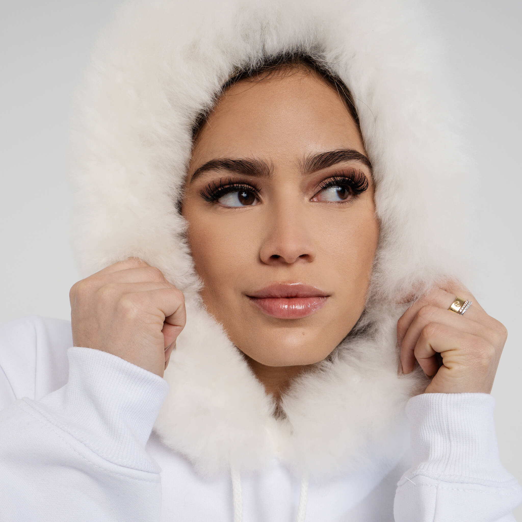 Classic Hoodie - White / Pure White Fur